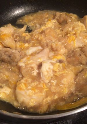 鶏ごぼうすり身も入った親子丼-レシピのメイン写真