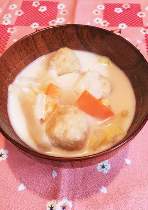 あったまる♡鶏肉団子と白菜のミルクスープ-レシピのメイン写真