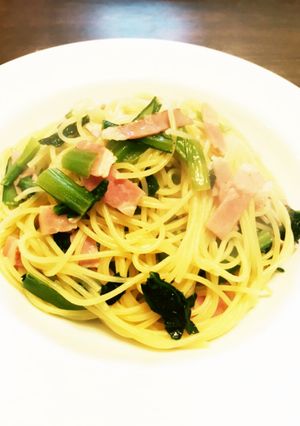 簡単！小松菜とベーコンのパスタ-レシピのメイン写真