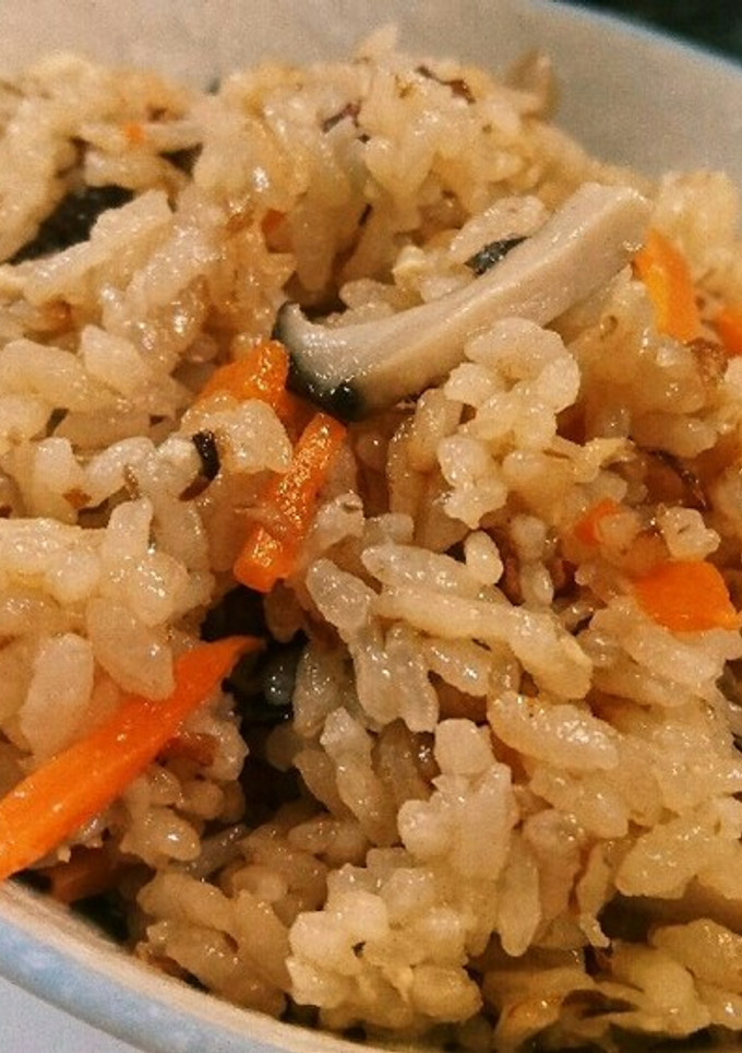 おでんの残り汁で簡単！炊き込みご飯-レシピのメイン写真