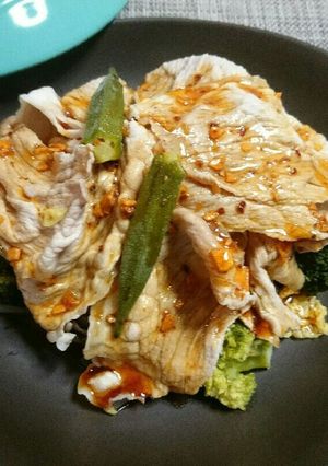豚しゃぶ温野菜のラー油ソースがけ-レシピのメイン写真