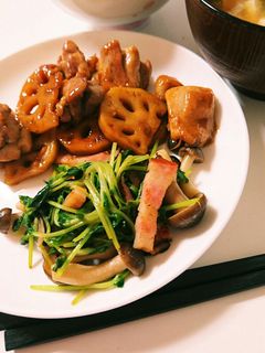 豆苗ベーコンしめじのにんにく炒め-レシピのメイン写真