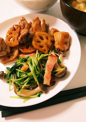 豆苗ベーコンしめじのにんにく炒め-レシピのメイン写真