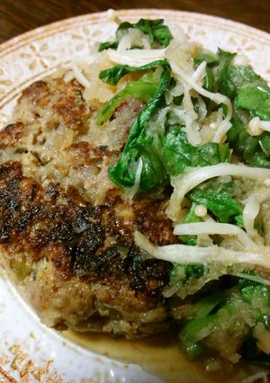 春菊とエノキ入りおろしソースハンバーグ-レシピのメイン写真