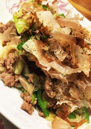 旨!早!安!!挽肉とピーマンの焼うどん-レシピのメイン写真