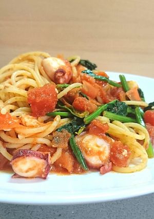 タコとアンチョビが絶妙！なトマトパスタ♪-レシピのメイン写真