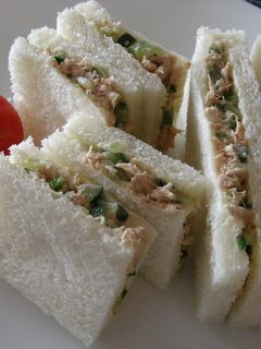 パリパリッ☆きゅうりのツナマヨサンド-レシピのメイン写真