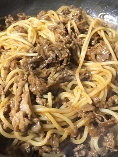 簡単!ビーフストロガノフパスタ-レシピのメイン写真