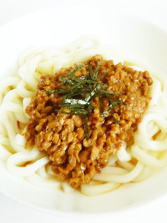チーズ納豆うどん-レシピのメイン写真