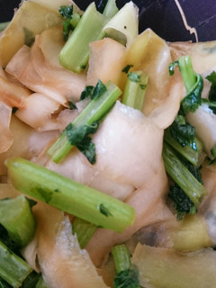野菜の捨てるとこ炒め-レシピのメイン写真