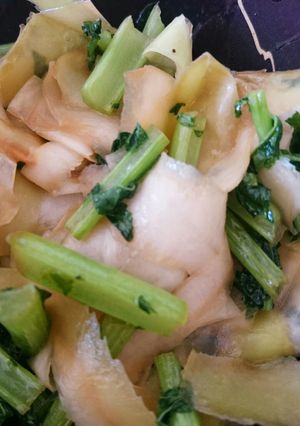 野菜の捨てるとこ炒め-レシピのメイン写真