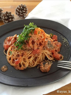 蓮根と鯖のトマトクリームパスタ-レシピのメイン写真