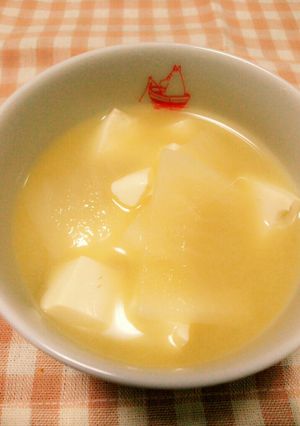 ほっこり美味しい大根とお豆腐のお味噌汁♥-レシピのメイン写真