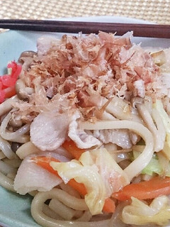 出汁が効いてる焼きうどん-レシピのメイン写真