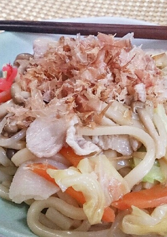 出汁が効いてる焼きうどん-レシピのメイン写真