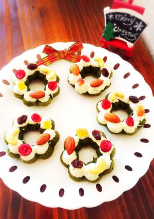 お豆腐抹茶焼きドーナツ＊リース-レシピのメイン写真