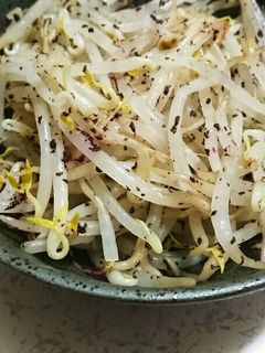 簡単!もう一品!もやしのゆかり和え★-レシピのメイン写真