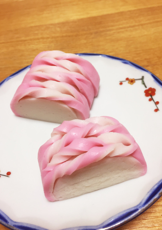 簡単におせちが華やぐ☆かまぼこの飾り切り-レシピのメイン写真