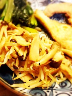簡単!きのことモヤシ炒め-レシピのメイン写真