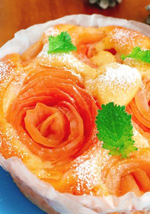 ストウブ(12)deアップルローズケーキ-レシピのメイン写真