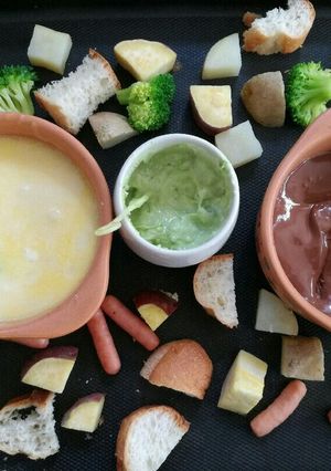チーズ、チョコ、抹茶のフォンデュ-レシピのメイン写真