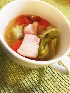 【スープ*汁物】トマトとレタスのスープ-レシピのメイン写真