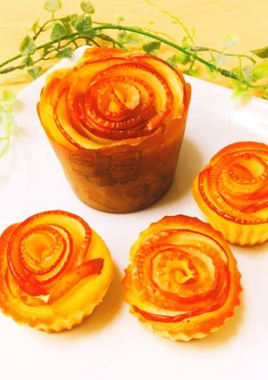 簡単☆豪華‼︎りんごの薔薇カップケーキ-レシピのメイン写真