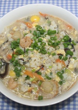 簡単具沢山☆乾燥ご飯と乾燥食材で八宝雑炊-レシピのメイン写真
