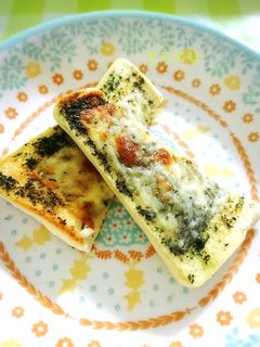 簡単!バジルとチーズのトースト-レシピのメイン写真