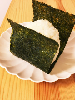 梅のおむすび。-レシピのメイン写真