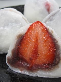 レンジで簡単♪いちご大福-レシピのメイン写真