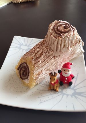 まるごとバナナでブッシュドノエル-レシピのメイン写真