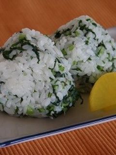 大根葉とじゃこのおにぎり-レシピのメイン写真
