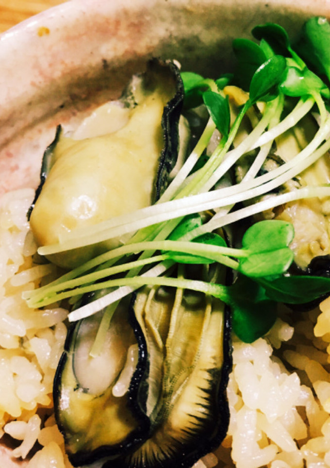 牡蠣の炊き込みご飯☆殻付き牡蠣使用！-レシピのメイン写真