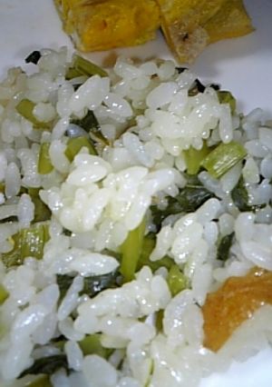 困った小松菜ちくわも揮うわ炊き込み菜飯-レシピのメイン写真