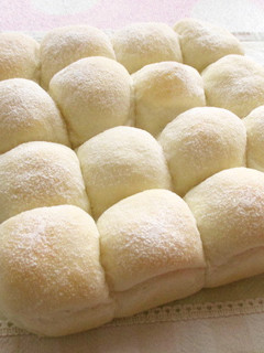ミニ和菓子を入れて✿ちぎりパン♪-レシピのメイン写真