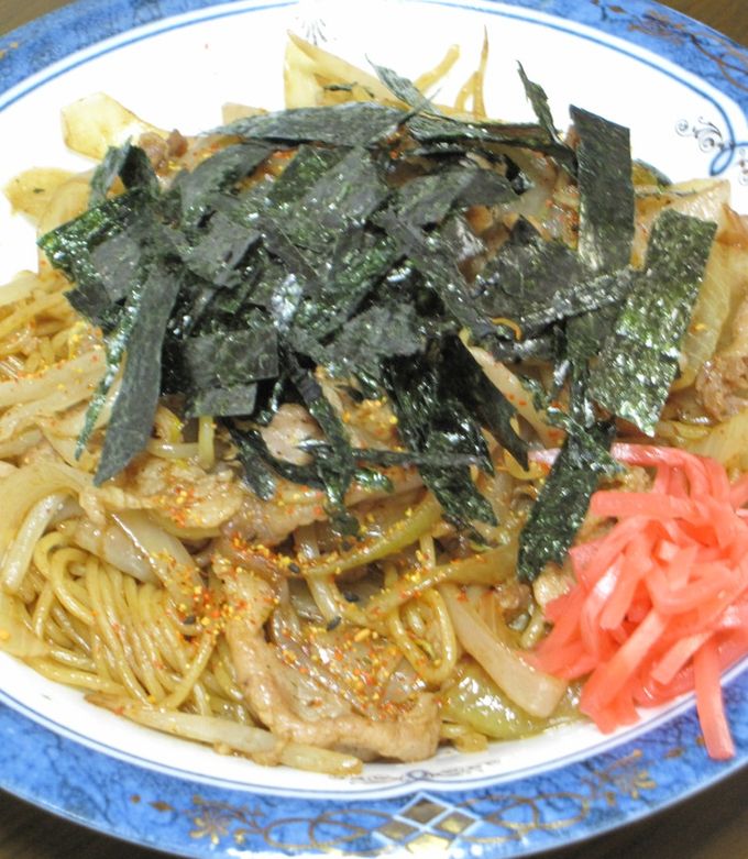 具沢山！失敗しない市販のソース焼きそば☆ by かつおとこんぶ