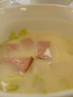 レタスとハムの冷製豆乳スープ-レシピのメイン写真