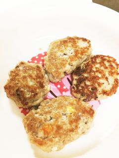 はんぺんふわふわハンバーグ☆離乳食後期〜-レシピのメイン写真