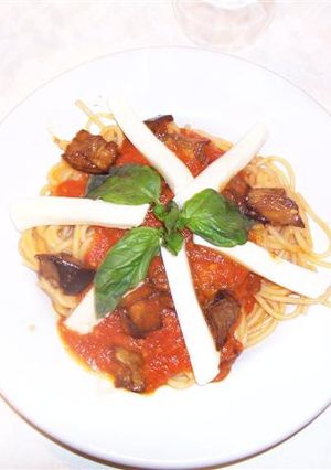 なすとトマトのパスタ「アラ・ノルマ」-レシピのメイン写真
