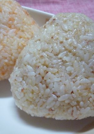 ✿かわった☆おかかバターのおにぎり✿-レシピのメイン写真