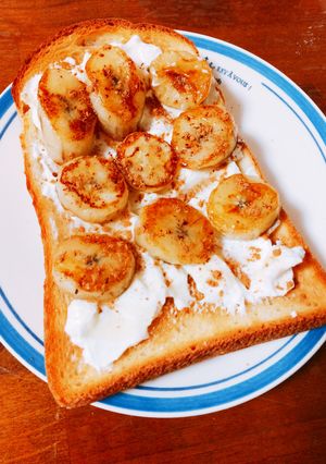 ローラ風♪焼きバナナトースト-レシピのメイン写真