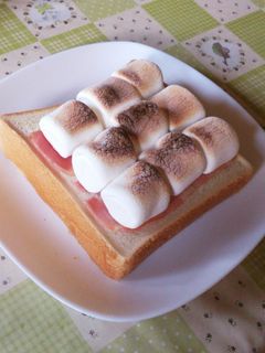 ベーコンとマシュマロのトースト-レシピのメイン写真