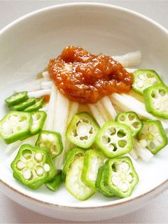 オクラと長芋の梅サラダ-レシピのメイン写真