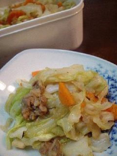 残り物活用法「肉じゃがの余りでキャベツ炒め」-レシピのメイン写真