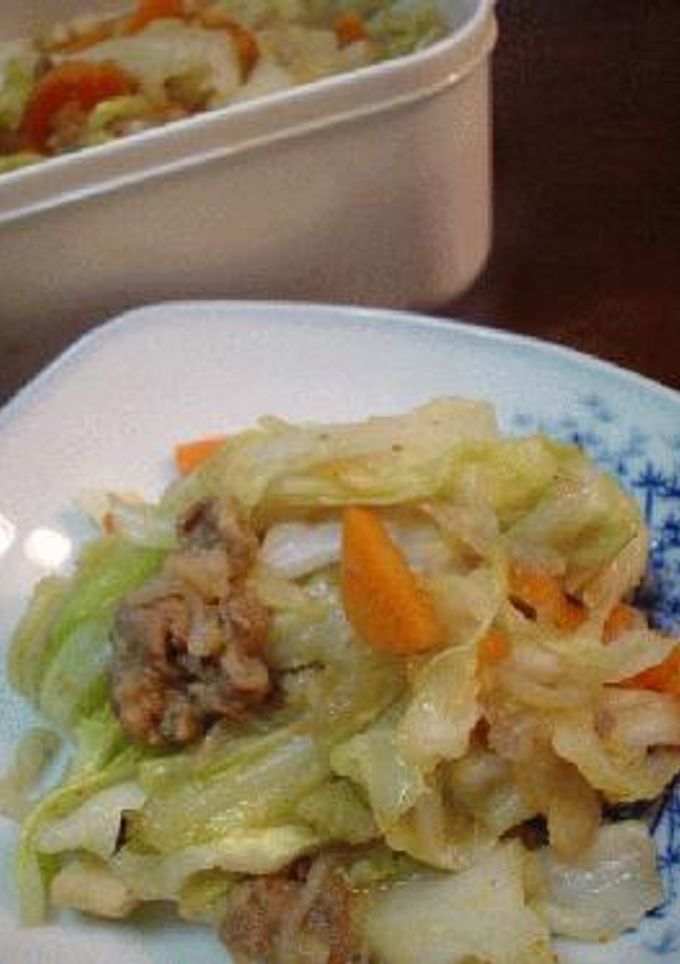 残り物活用法「肉じゃがの余りでキャベツ炒め」-レシピのメイン写真