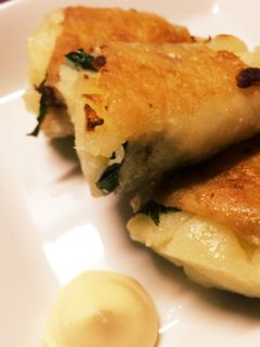 鶏皮でじゃがいも包み焼き♩-レシピのメイン写真