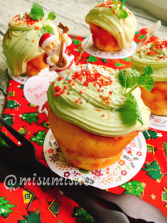 抹茶チーズクリームのクリスマスマフィン-レシピのメイン写真