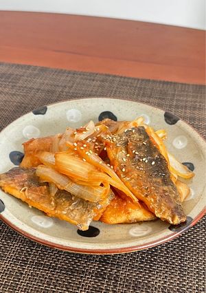 夏に食べたい！鯵と玉ねぎの梅しょうが焼き-レシピのメイン写真