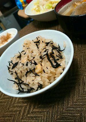 ひじきご飯◎炊飯器に入れるだけ♪-レシピのメイン写真
